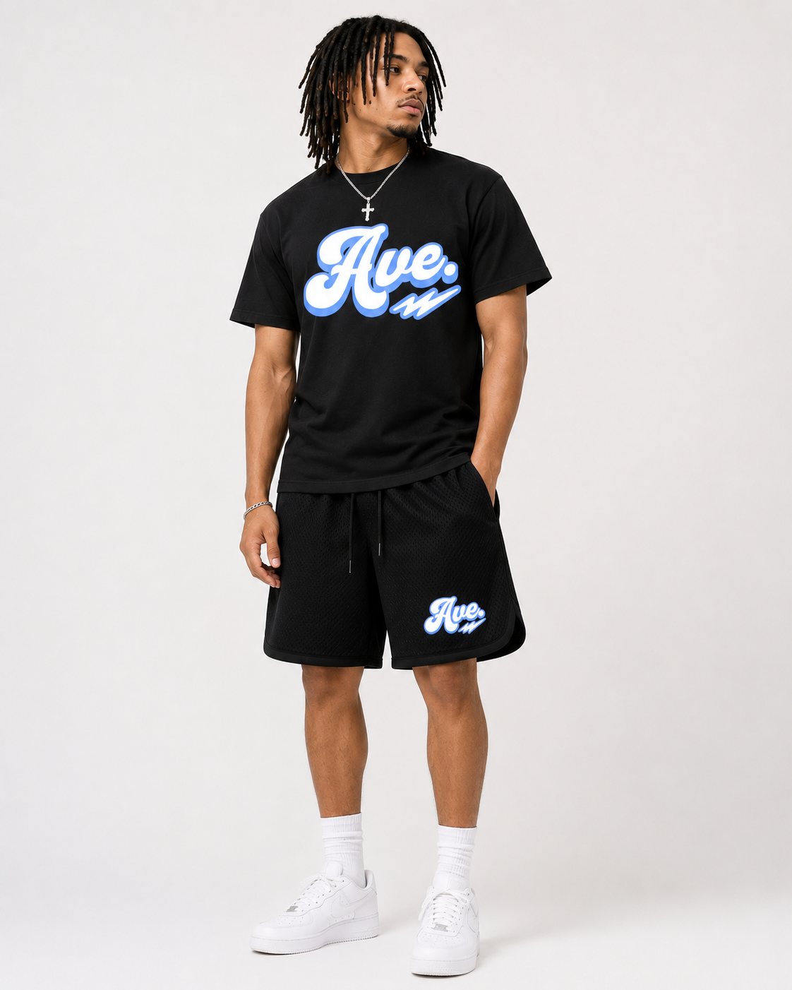 LIGHTNING LOGO MESH SHORTS (BLACK)